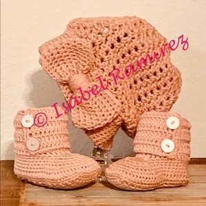 Euc Keurig with bundle of flavored coffees